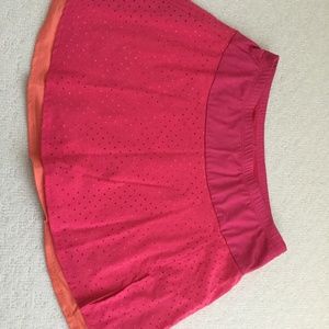 Tail size small tennis skirt